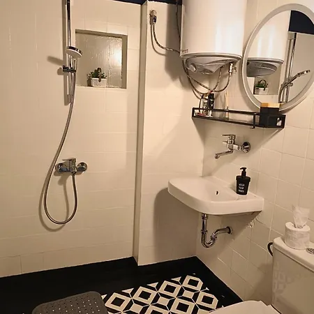 Serenity And Cosy Lodge, Next To Ndk! Apartament *