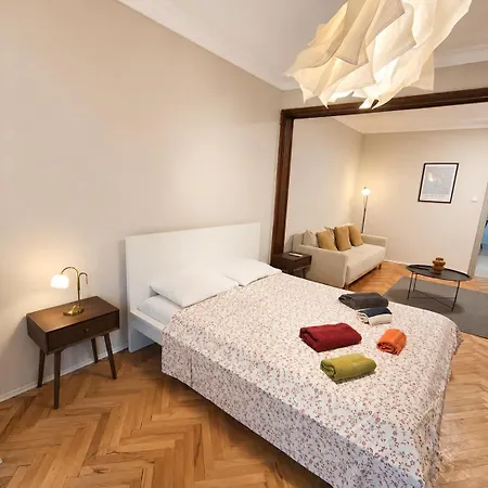 Apartment Serenity And Cosy Lodge, Next To Ndk!